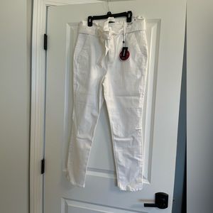 Express cropped white jean legging super High Rise
